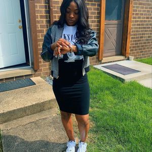 Meet your Posher, Makaia